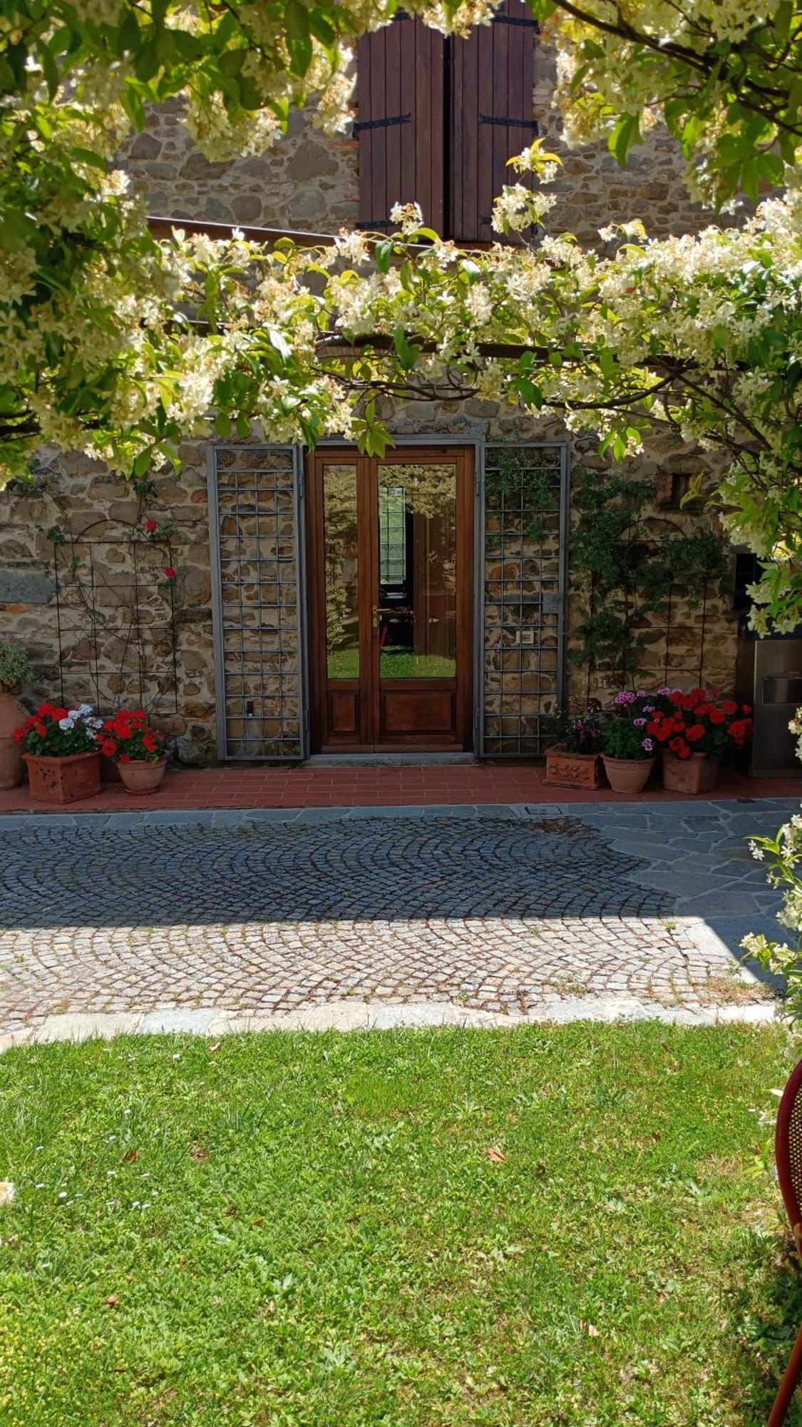 Villa Casina In Pietra à Pistoia Extérieur photo