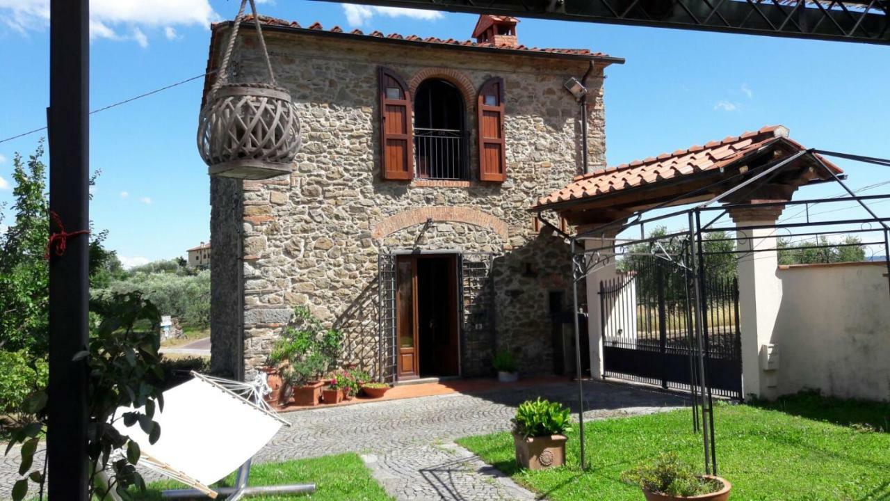 Villa Casina In Pietra à Pistoia Extérieur photo